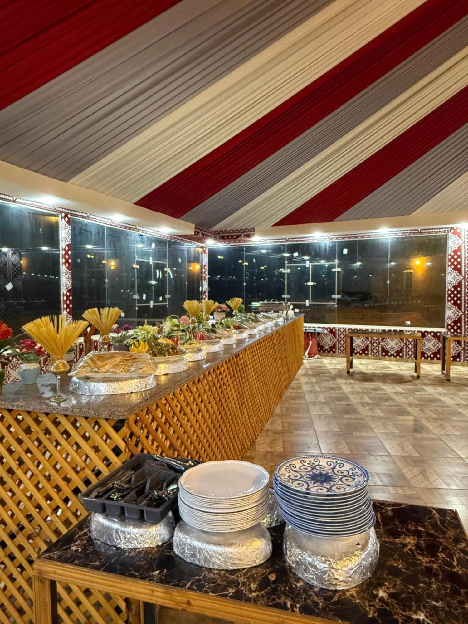 Rum Luxury Camp Wadi Rum Exterior foto