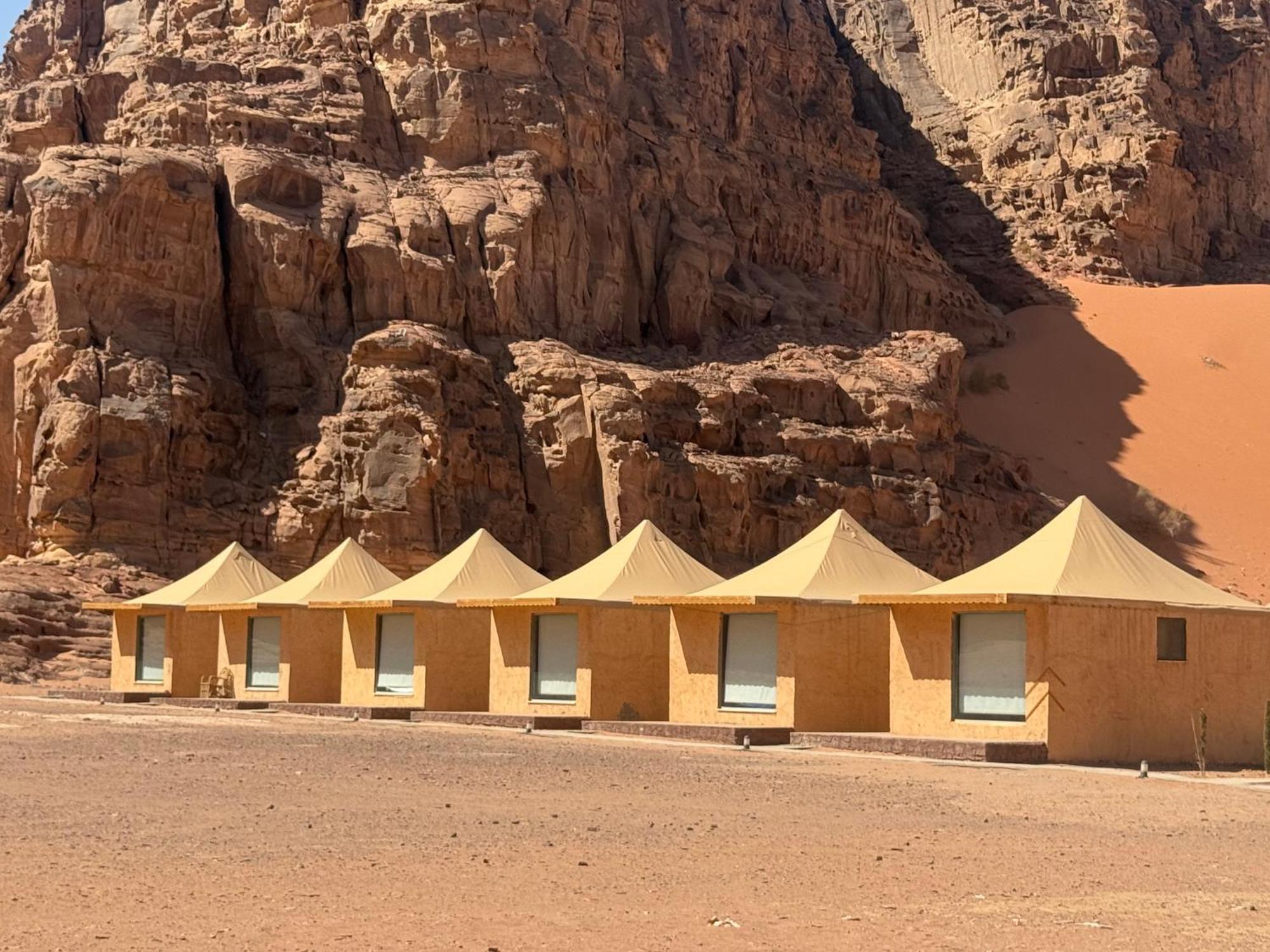 Rum Luxury Camp Wadi Rum Exterior foto